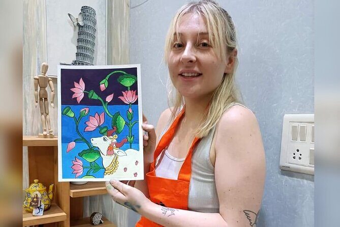 Learn to make a Pichwai Painting - Key things to know before you paint Pichwai in Jaipur