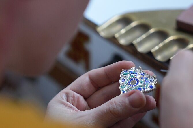 Meenakari Enamelling Experience on Silver Jewellery in Jaipur - Key things to know before you go