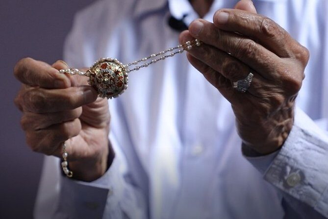 Meenakari Enamelling Experience on Silver Jewellery in Jaipur - Engraving and enameling basics: what you learn (and how to spot good work)