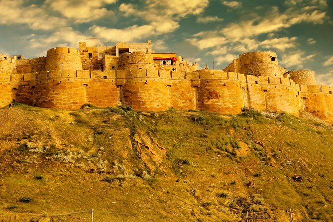 Memorable Rajasthan Private Trip for 5 Nights and 6 Days - Ranakpur Jain Temple and Kumbhalgarh Fort: where the road slows down