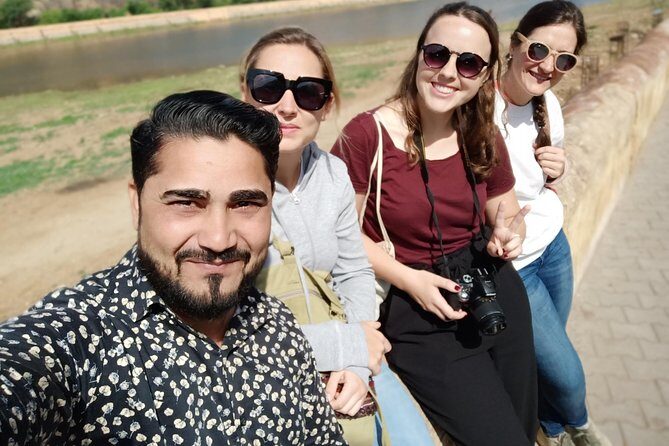 Pink city private Day Tour by Tuk Tuk with English speaking driver.. - Amber Palace: what you’re really going for at this royal landmark
