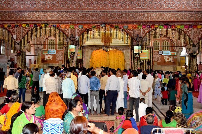Private 6 Hours: Jaipur Temples Tour - Birla Mandir (Laxmi Narayan): white marble calm with a clear purpose