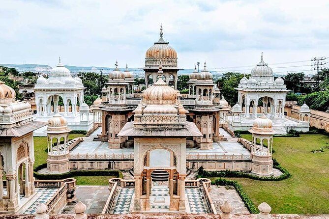 Private Cab for Full day Sightseeing in Jaipur - Price and value: what $40 per group really gets you