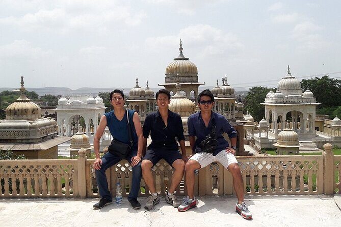 Private Full-Day Jaipur Sightseeing by Car - Stop 5: Hawa Mahal, the Palace of Breeze