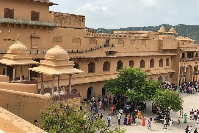 Private Full-Day Jaipur Sightseeing by Car - Stop 1: Amer and the Rajput Fort start (and what to expect)