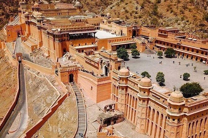 Private Full Day Jaipur Sightseeing Tour By Tuk Tuk - Jal Mahal: the Water Palace, but don’t over-plan the time