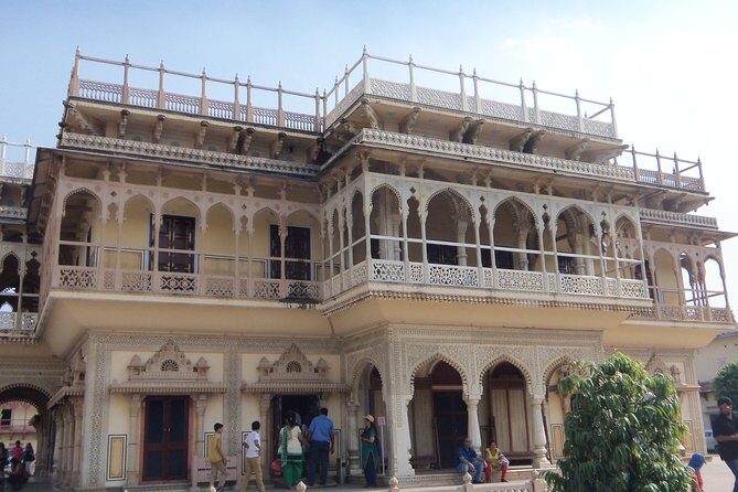 Private Full Day Jaipur Sightseeing With Tickets - Private Jaipur Route: A/C pickup and tickets without the hassle