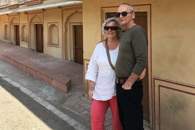Private Full Day Tour of Jaipur Historical and Heritage Places - Private AC Pickup That Makes Jaipur Feel Manageable