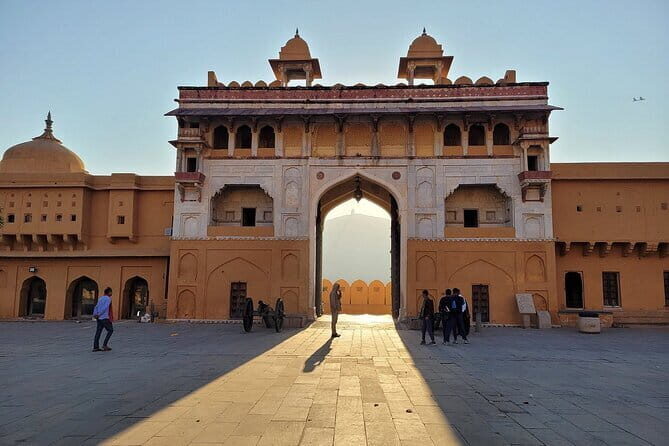 Private Full Day Tour of Jaipur Historical and Heritage Places - Price and What You Actually Pay For