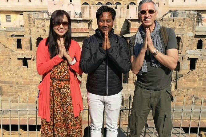 Private Full-Day Tour to Jaipur with Licensed Guide - Stop 5: Jal Mahal for a peaceful finish by the lake