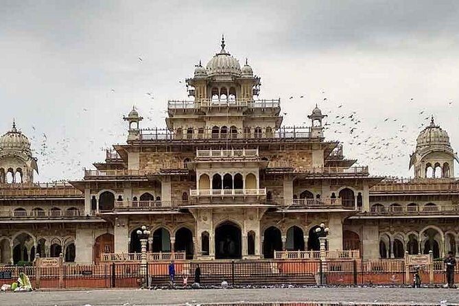 Private Guided Cultural Day Tour of Jaipur - Private Guide Quality: What the Named Drivers Get Right