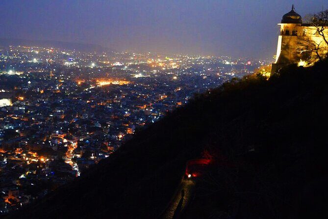 Private Jaipur Night Tour with Nahargarh Sunset Views - Getting There: Private Car Pickup or a Tuk-Tuk Ride
