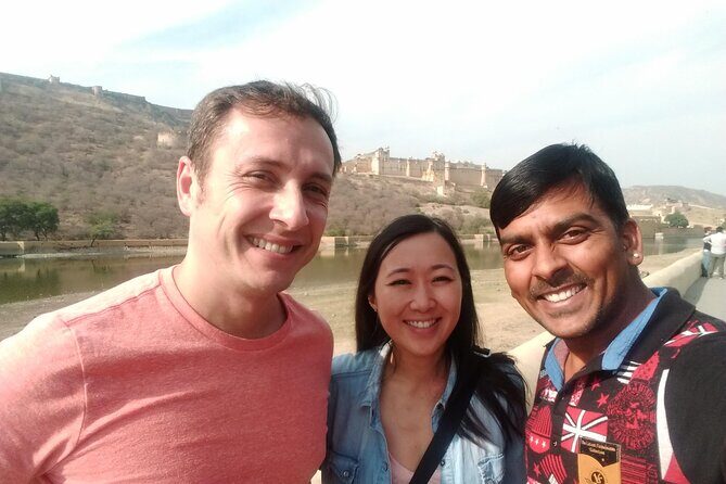 Private Jaipur Pink City Tour by Car & Driver with a Tour Guide - Albert Hall Museum and Monkey Temple: culture, then a quick hilltop break