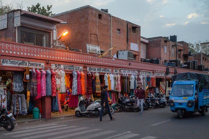 Private: Jaipur Shopping Tour By Tuk Tuk - Hotel Pickup and a 8–9 Hour Shopping Rhythm