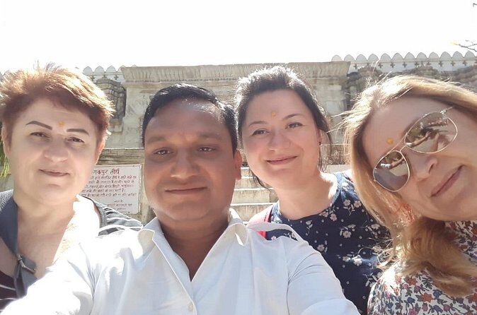 Private Jaipur sightseeing Tour by Car - All Inclusive - The best part: you control the pace, and the guide handles the flow