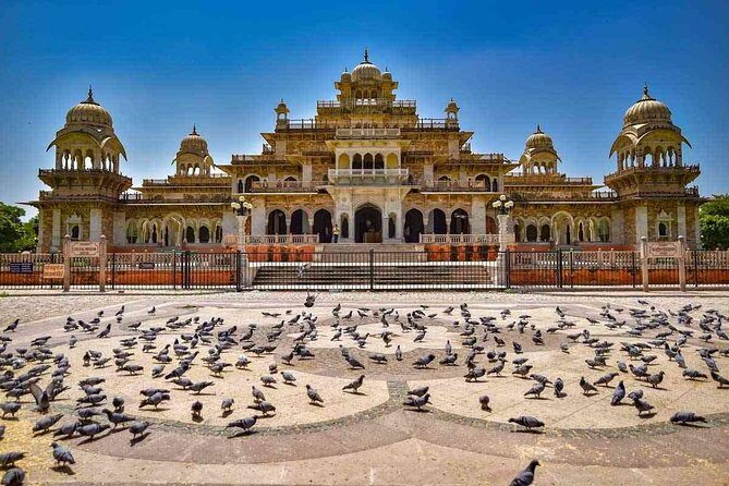 Private Jaipur Sightseeing Tour by Tuk-Tuk - Amer Fort plus Panna Meena ka Kund: hilltop views and old-town lanes