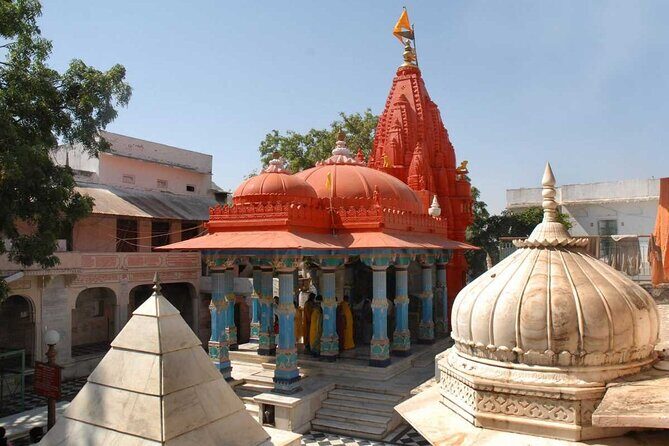 Private Same Day Trip to Pushkar from Jaipur - Getting Picked Up: A/C Private Vehicle and Driver Support That Matters