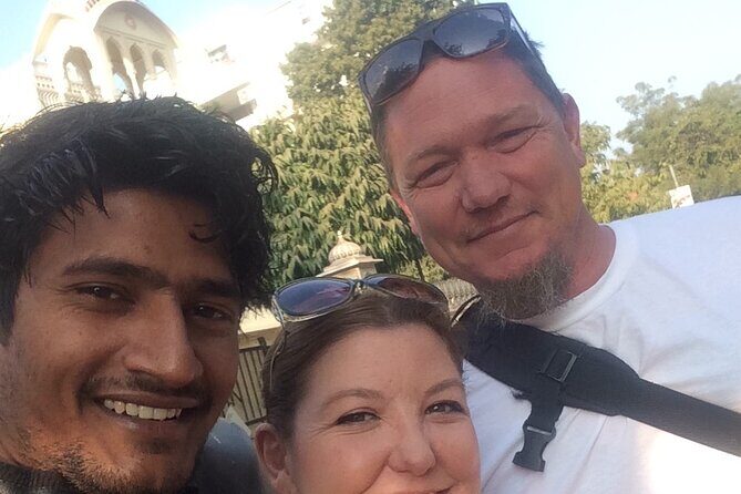 Private Shopping Tour in Jaipur - One honest consideration for wedding shopping: photos don’t guarantee results
