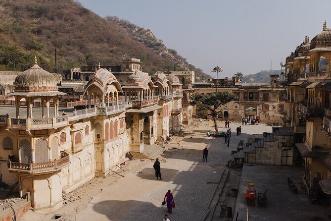 Private Temple Tour in Jaipur w/ Guide, Transportation & Sites - Moti Dungari Temple and Galtaji Temple: When Hilltop Views Meet Sacred Practice