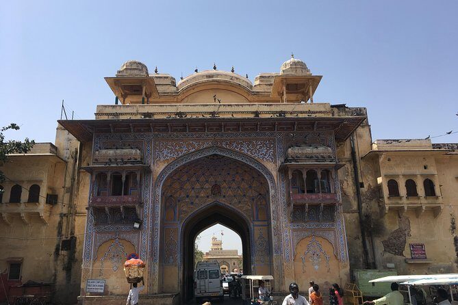 Private Transfer From Jaipur to New Delhi - Price and Value: Is $73.49 per Person Worth It?