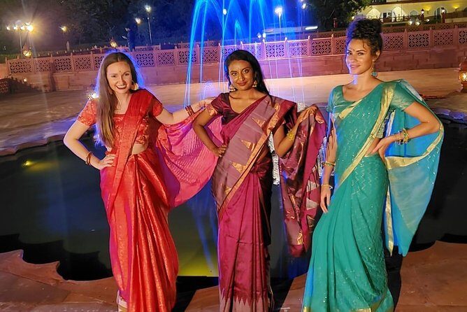 Saree Draping - Timeless elegance of traditional Indian Saree - Learning Saree Draping: What You Actually Practice