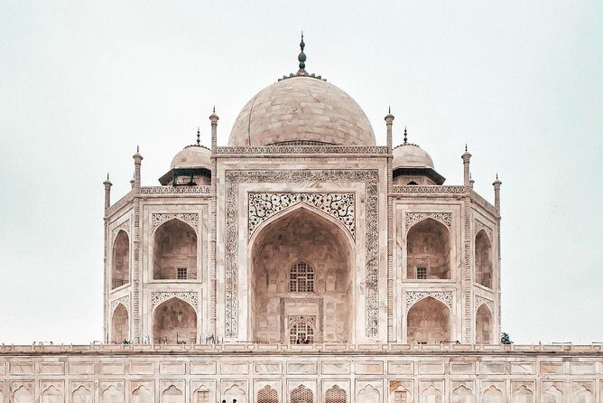 Skip The Line: Sunrise Taj Mahal & Agra Day Tour From Jaipur - Sunrise at the Taj Mahal: 90 minutes with a guide who gives you the story