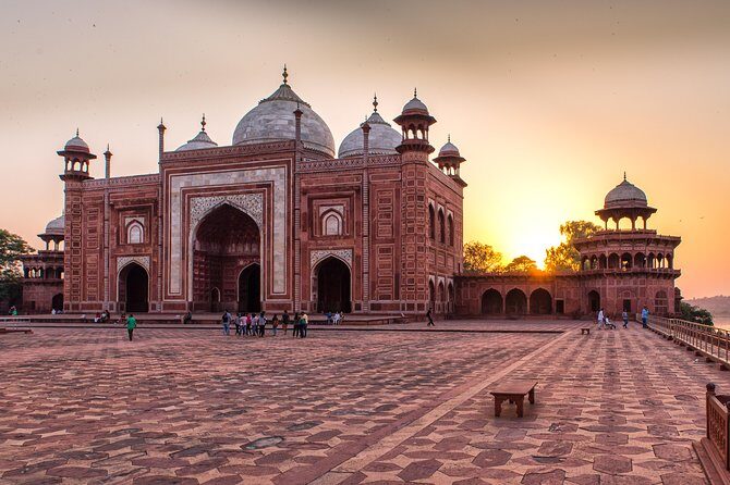 Sunrise Taj Mahal, Agra Fort & Baby Taj Tour from Jaipur by Car - The Jaipur-to-Agra Private Car: Comfort, Timing, and What to Expect