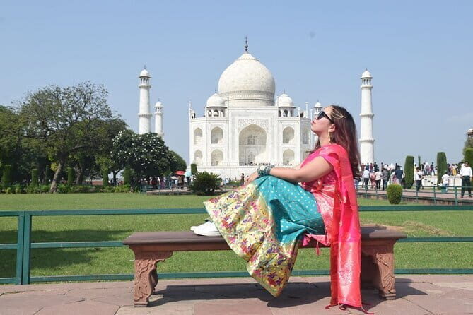 Taj Mahal and Agra Private Day Tour From Jaipur with 5 Star Meal - Lunch at a 5-star hotel: why the break is part of the value