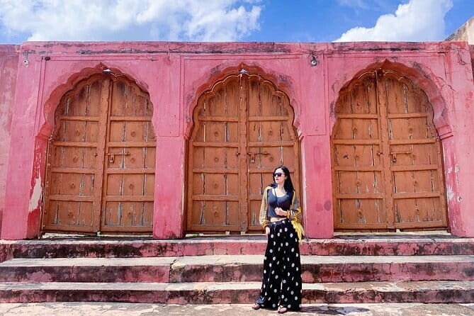 Taj Mahal and Agra Private Day Tour From Jaipur with 5 Star Meal - Agra Fort after lunch: a second UNESCO site with a different vibe